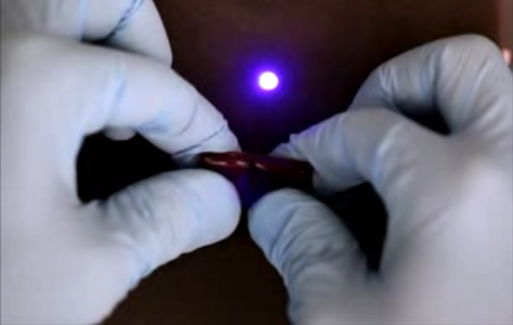 Fio Eléctrico autorregenera-se [FCiências]